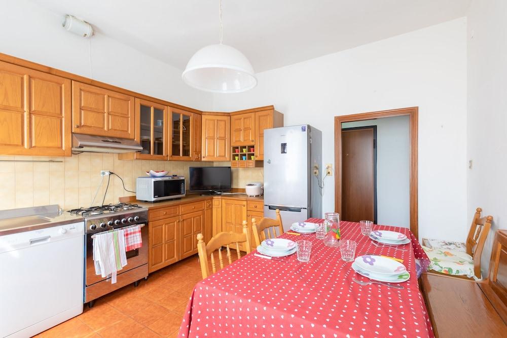 Venice Apartment Near Station Santa Lucia