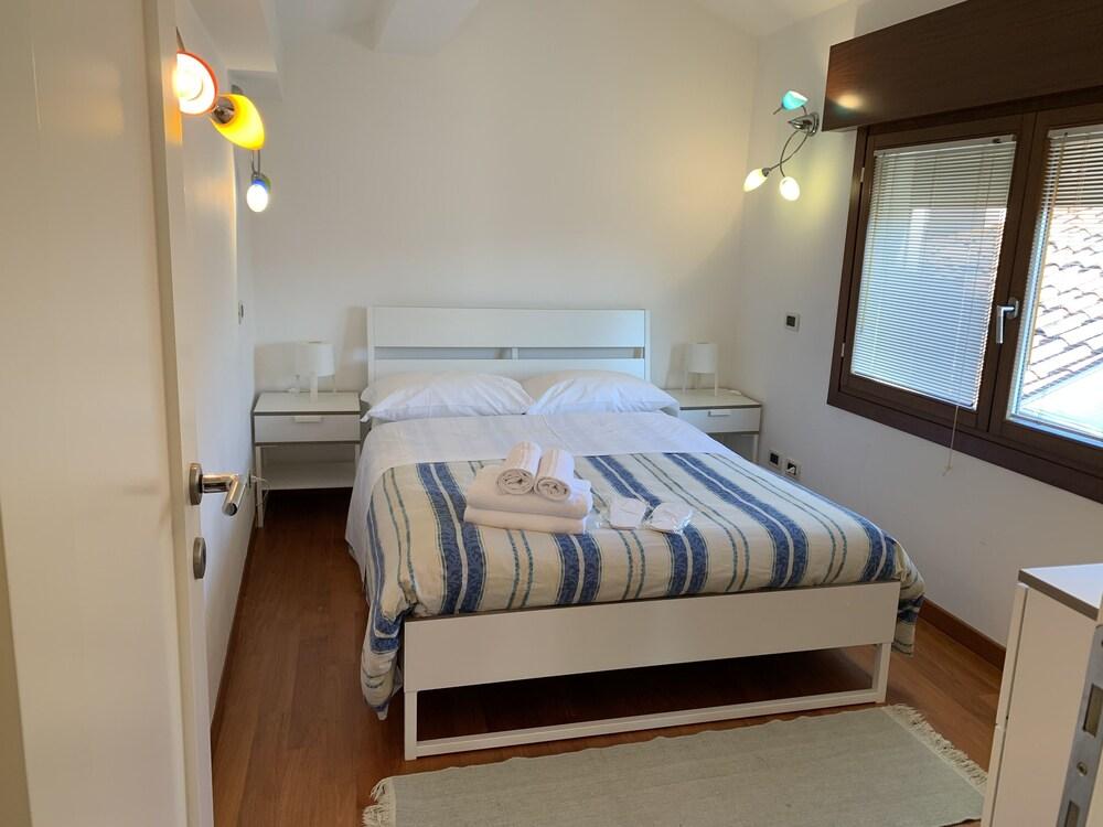 Grimaldi Apartments - Al Campanile 1