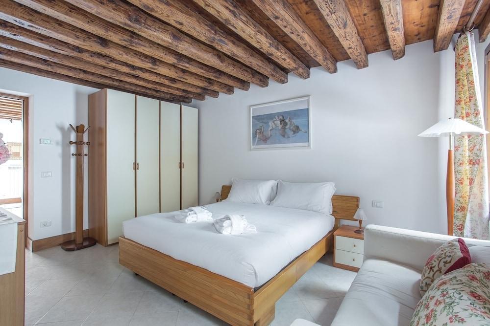 Venezia - Corte Nova 2037 1
