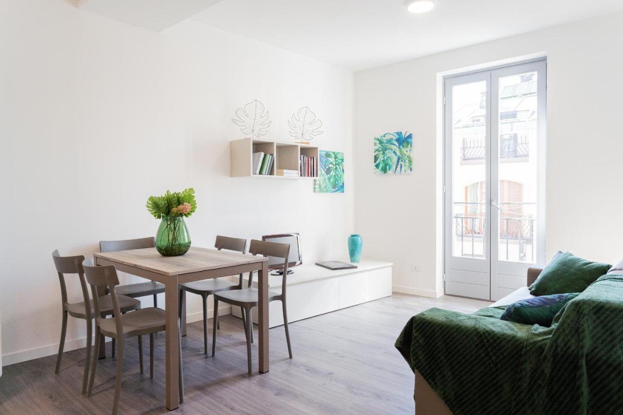 Central & Modern Apartment by Rent All Como 1