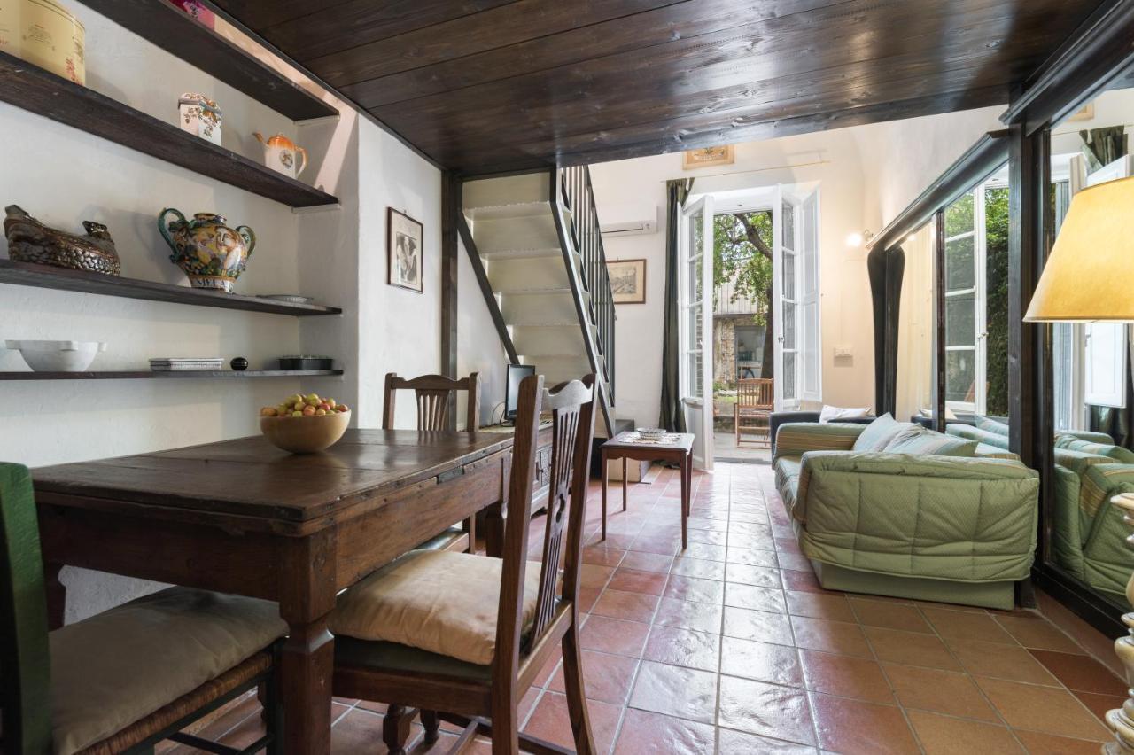 Roommo Pergola 1