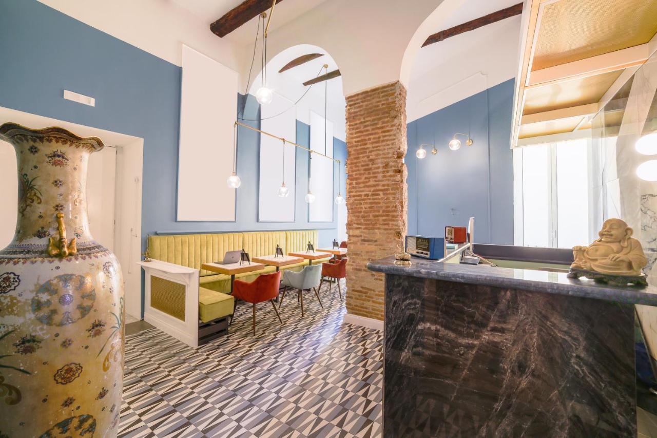 The Duomo House by House in Naples 1