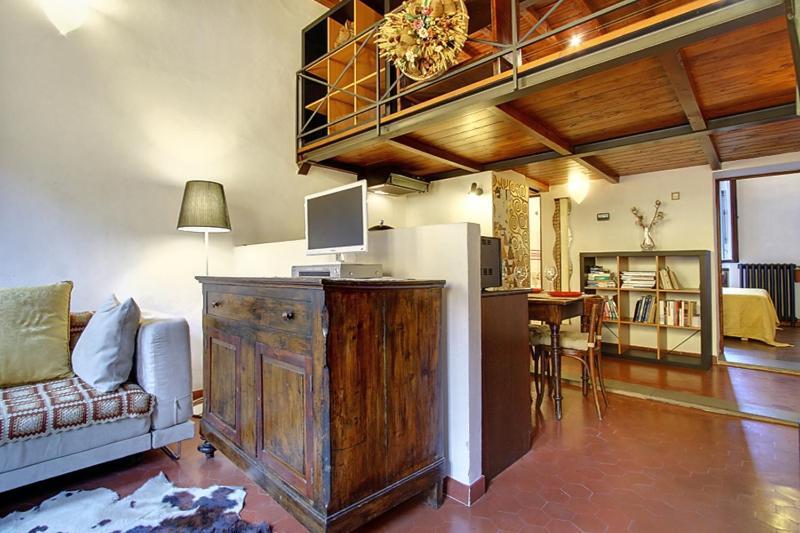 Two Bedrooms Apartment Near the Duomo Firenze 1
