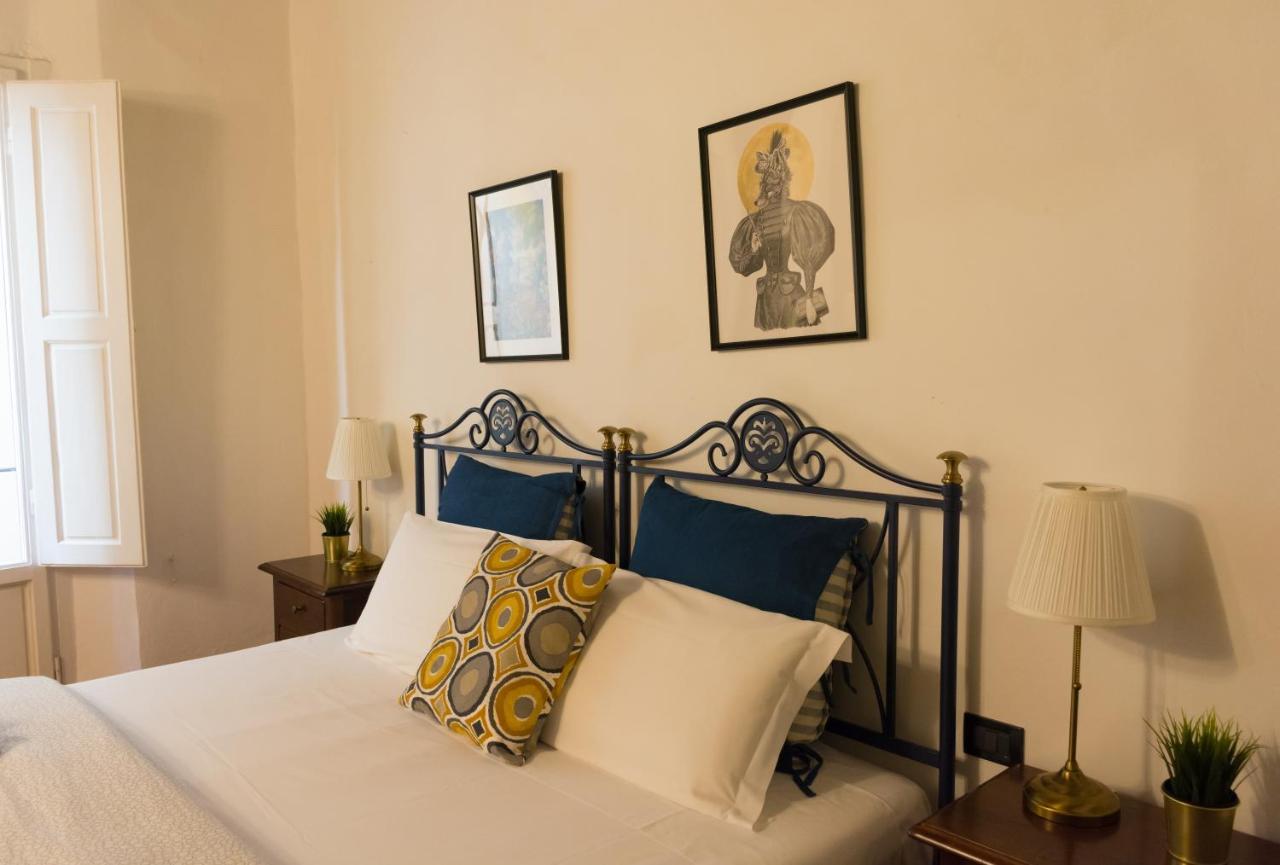 Dante's Rooms 1