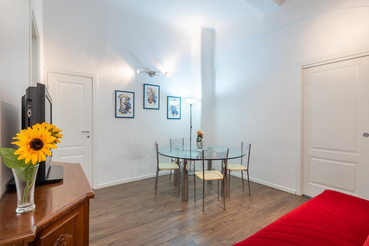 Palazzo Vecchio Apartments by Mmega 1