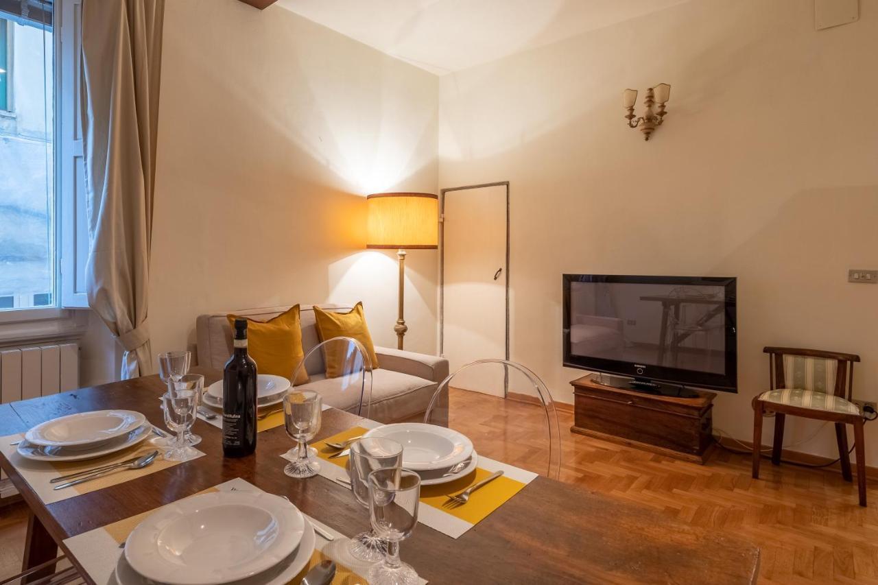 The Painters House in Santa Croce by Mmega