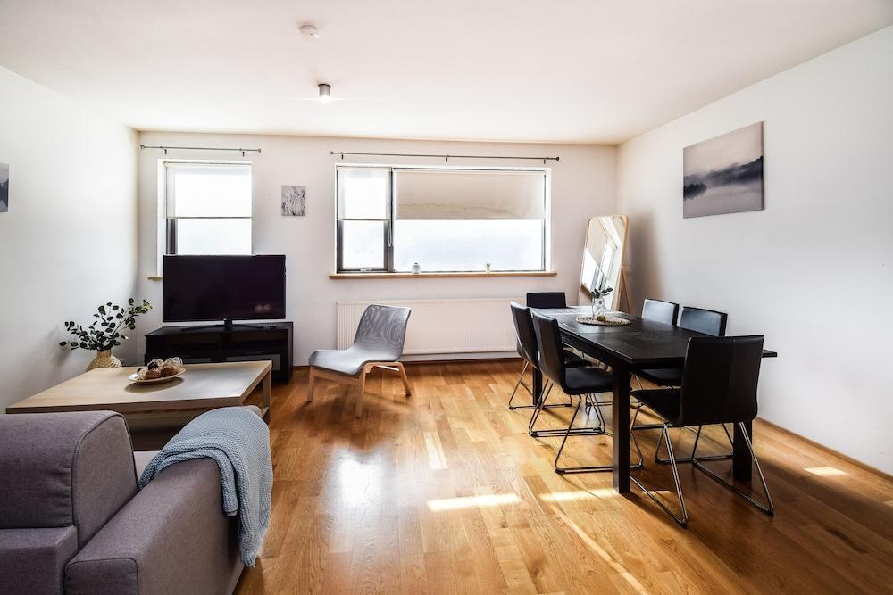 Apartment N19