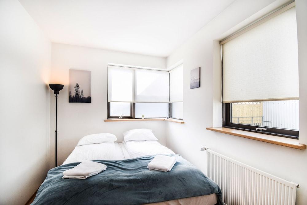 Apartment N19 1