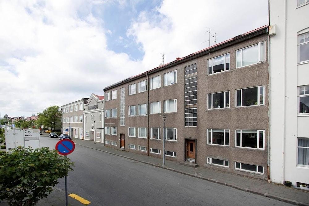 Apartment T10c