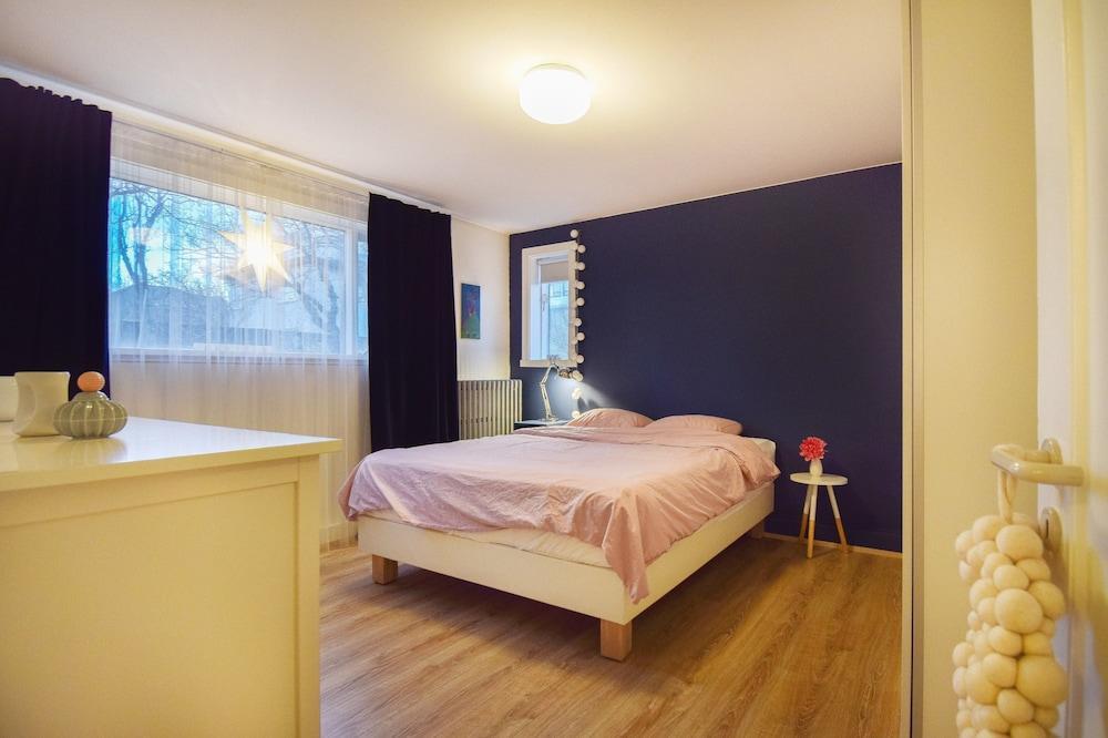Apartment H81 2