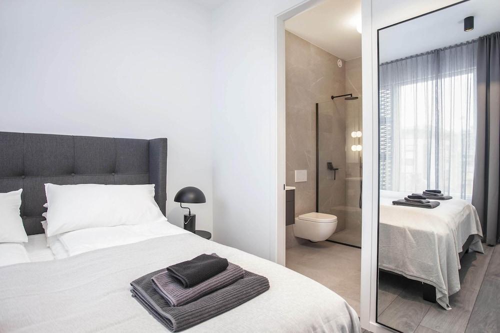 Apartment T21 1