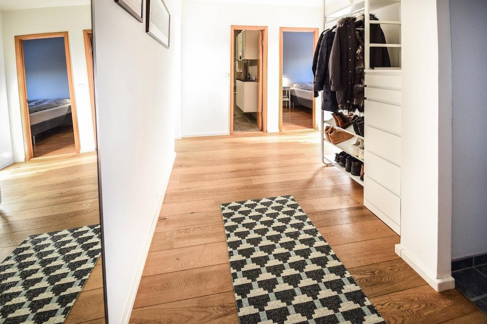 Apartment A32 1