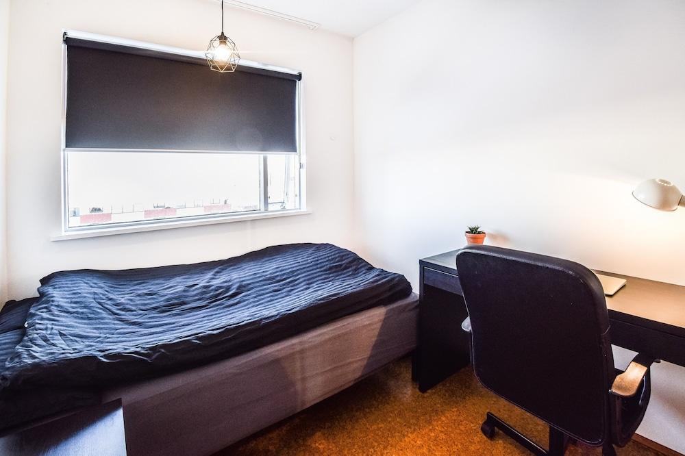 Apartment A32 2