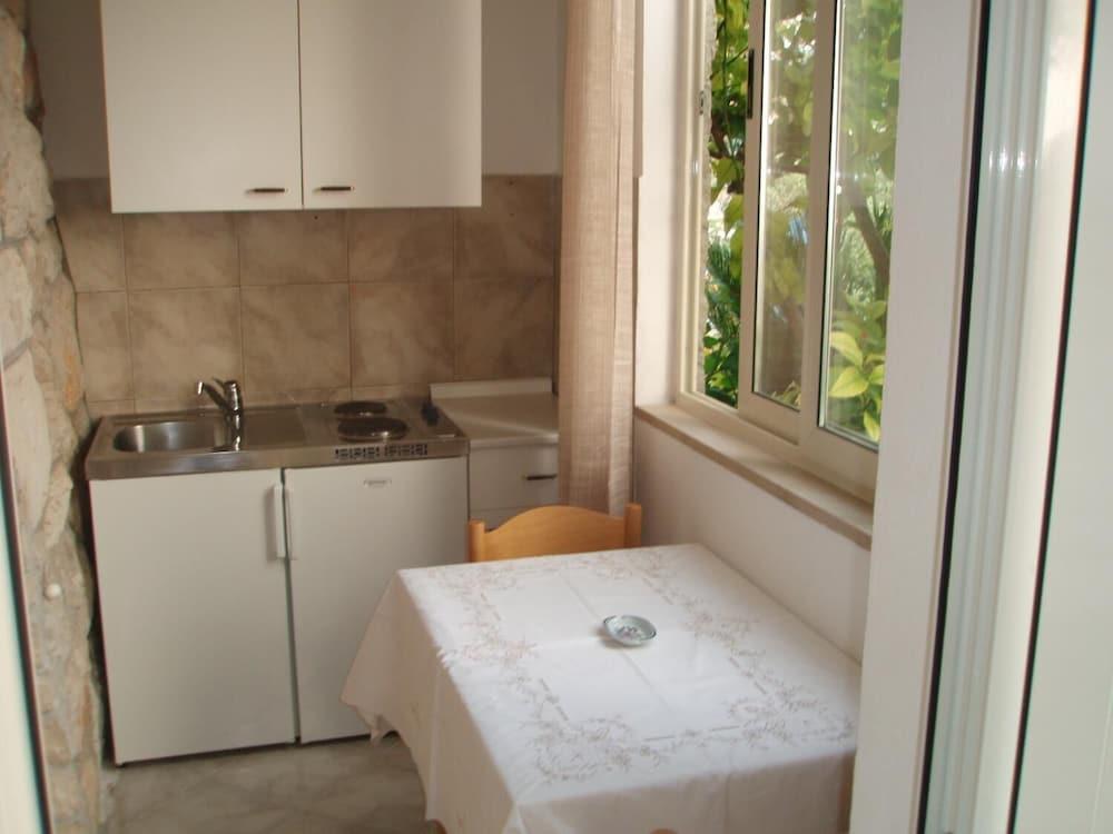 Karla Apartments 2
