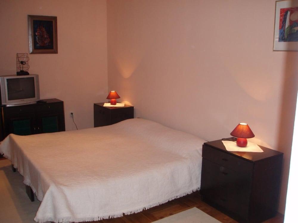 Karla Apartments 1