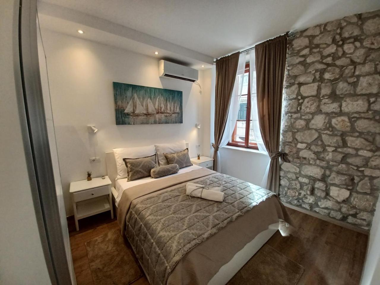 Placeta Apartments 2