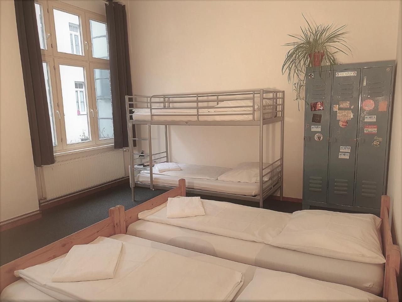 Die Fabrik 1