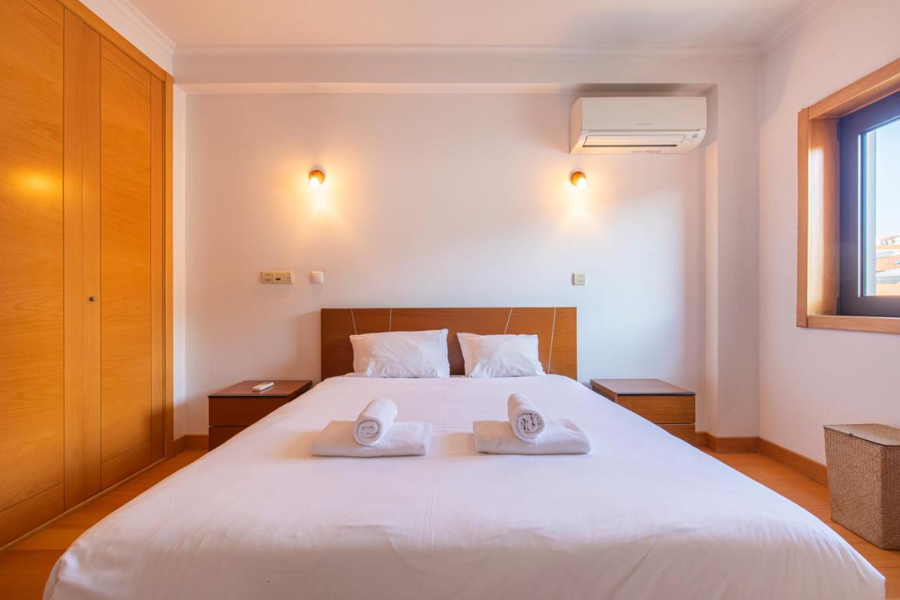 Lovelystay - Modern Apartment in Anjos 1