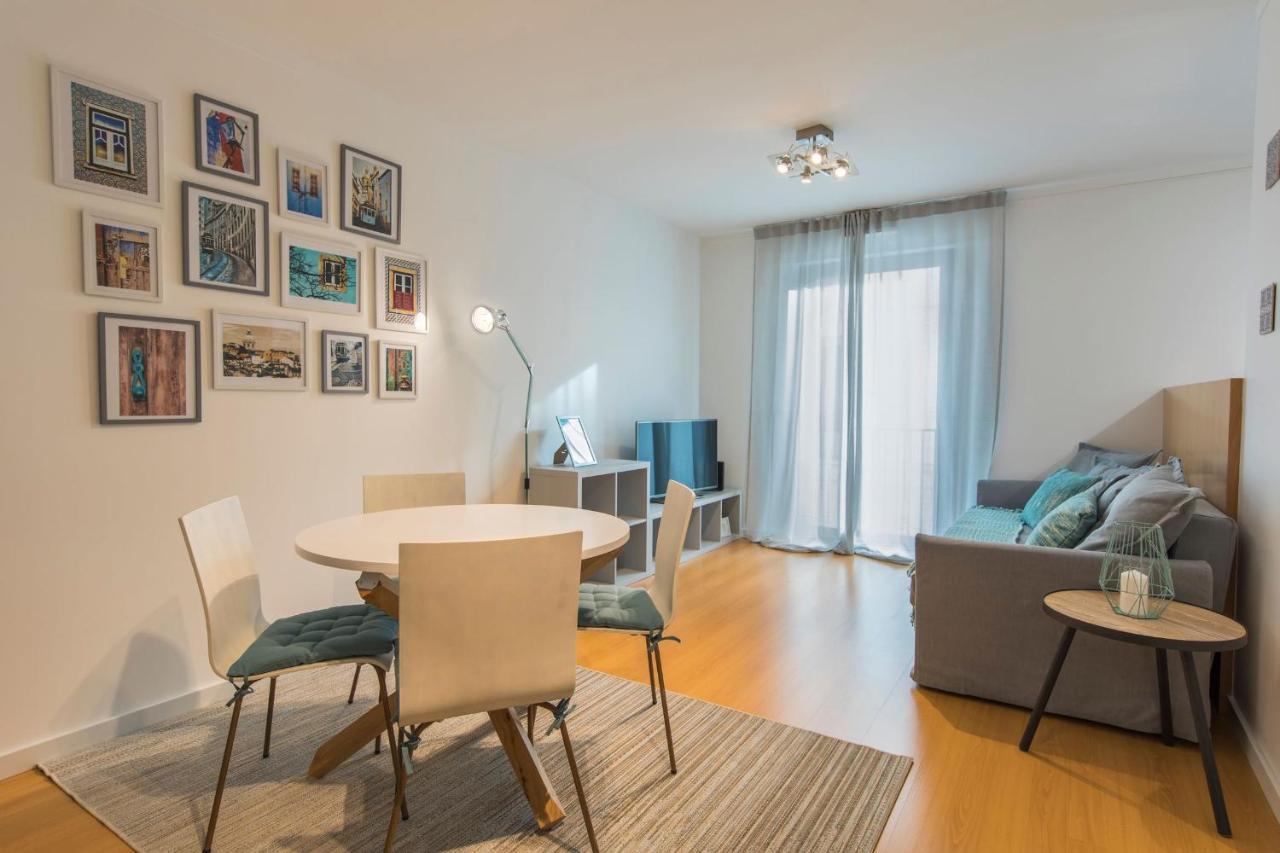 Lovelystay - Family-Friendly Apartment Downtown 1