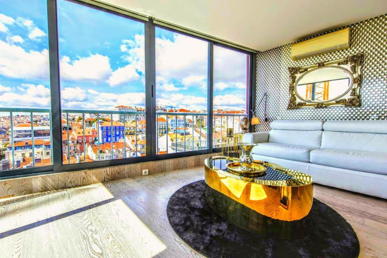 Lovelystay - Full Sky in Chiado 1