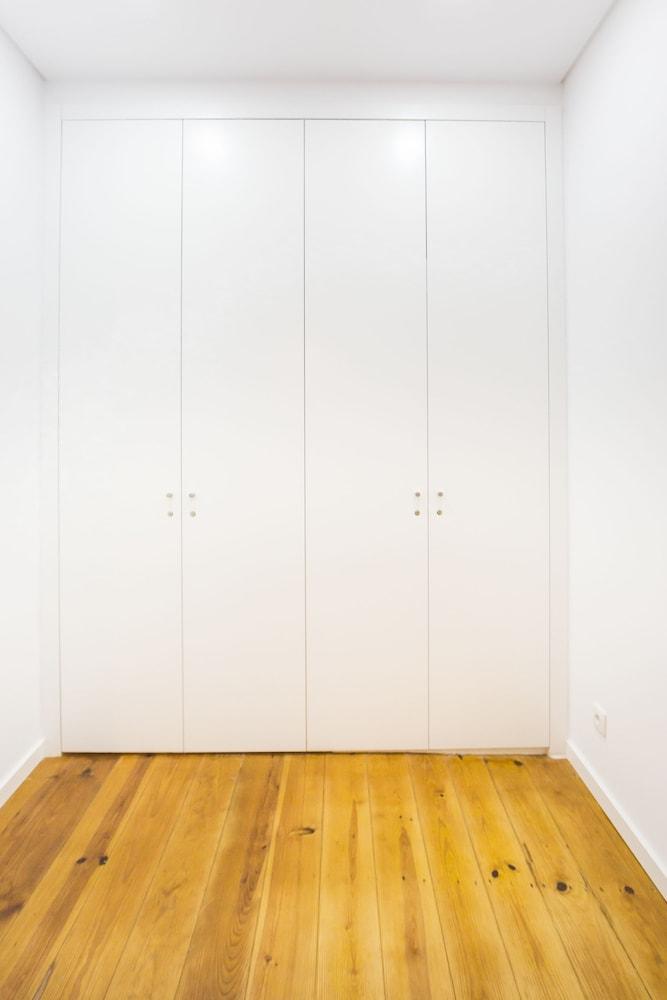 Campo Ourique Style Lisbon Apartment 1