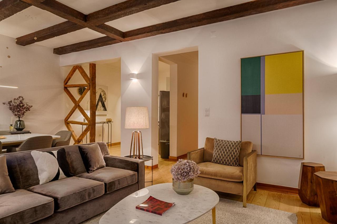 Master Historical Gem in Chiado 1