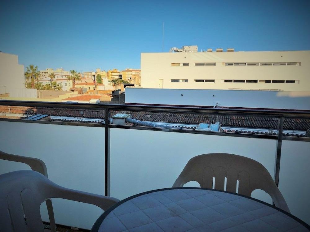 Apartamento En El Centro Comercial de Platja D’Aro