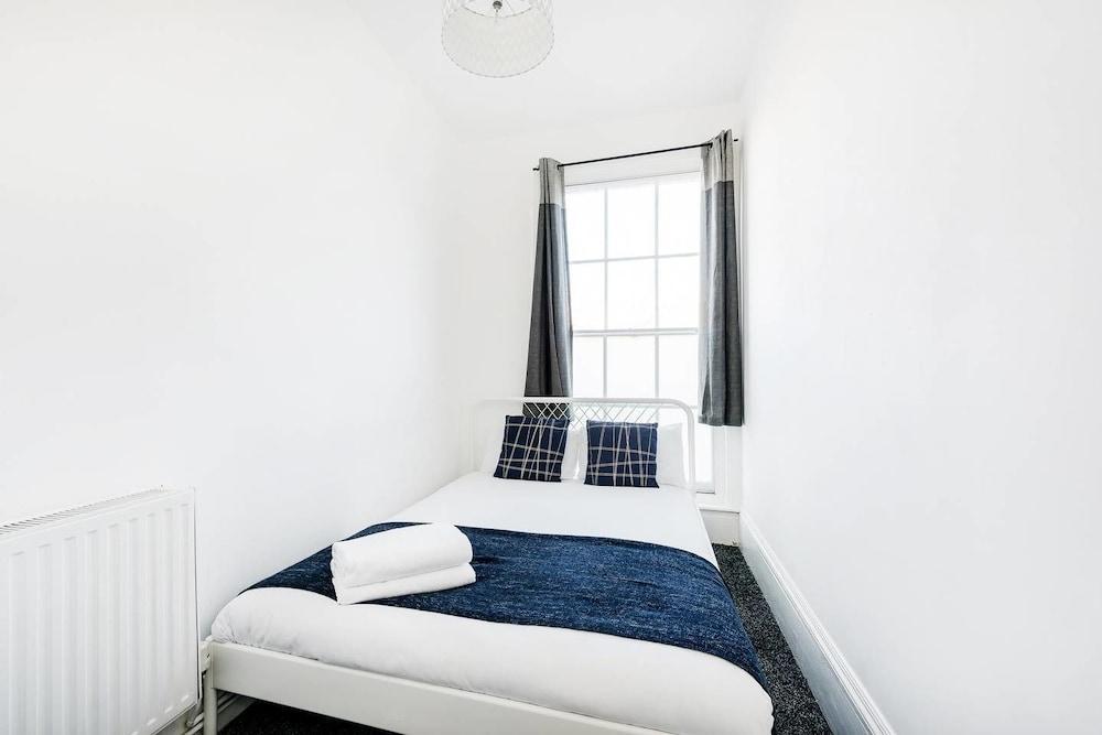 Pml Apartments Harewood