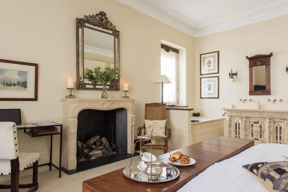Chelsea Luxury Dream with Garden 2