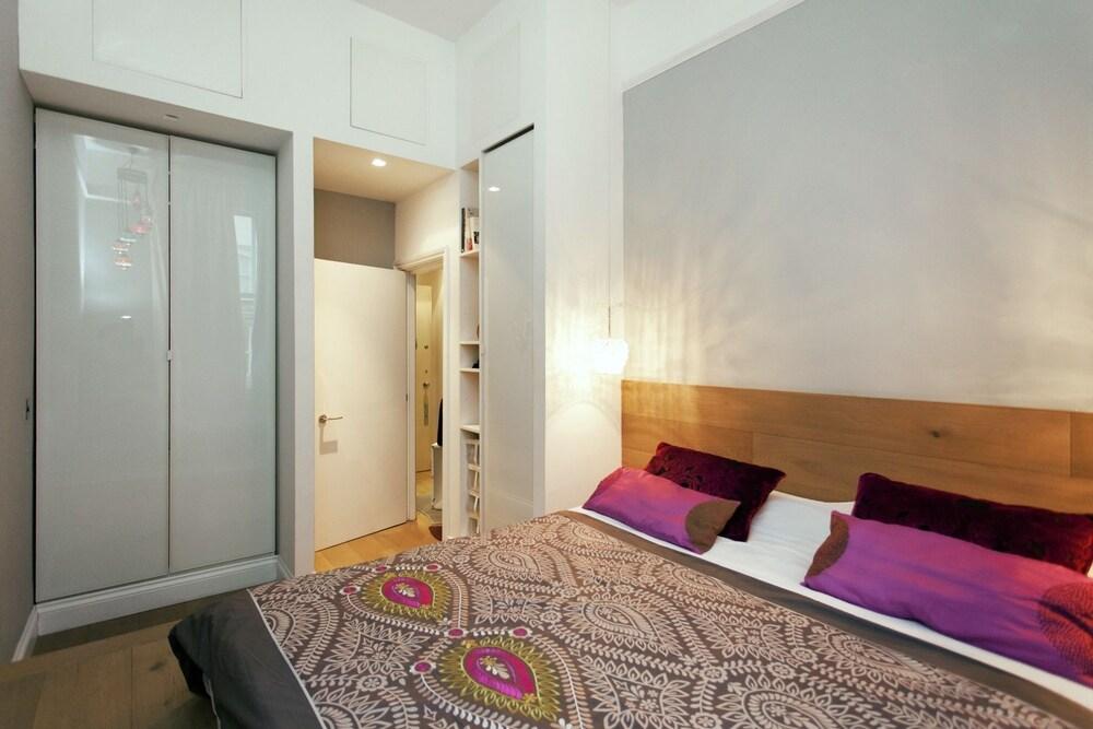 Chelsea Italian Design Home with Terrace 2