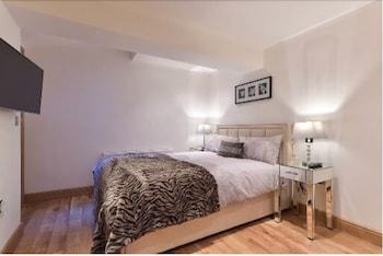 46 Harrington Gardens 2