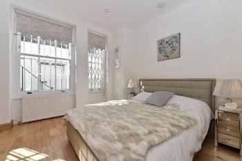 46 Harrington Gardens 1