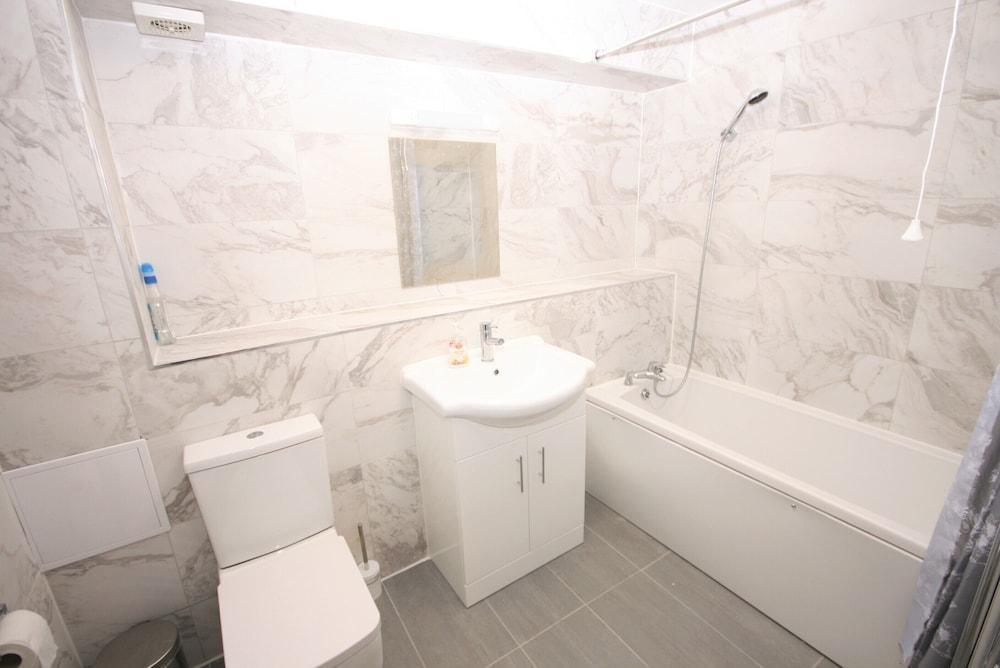 Parfett Guest House
