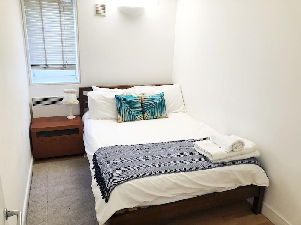 Myshortstay - Cheshire St Brick Lane 1