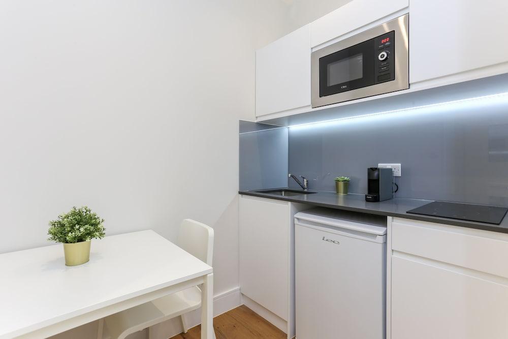 Queensborough Terrace Service Apartments by Concept Apartments 2