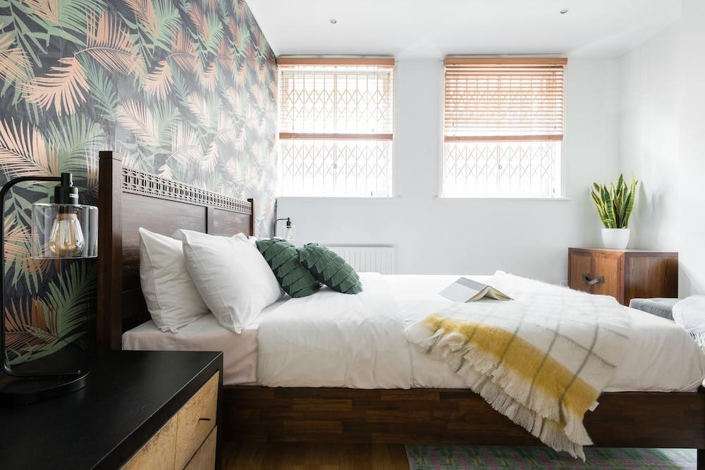 The Bayswater Gardens - Bright & Central 3bdr Home in Bayswater