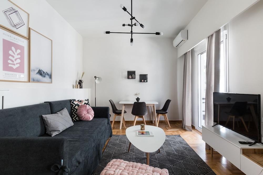 Upstreet Desirable 1bd Apt in Kolonaki