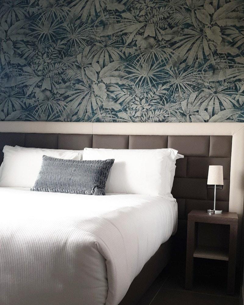 G&G Firenze Suites (Adults only)