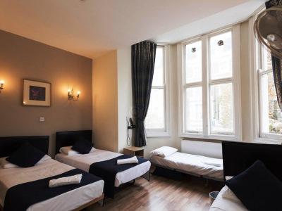 Merit Kensington 2