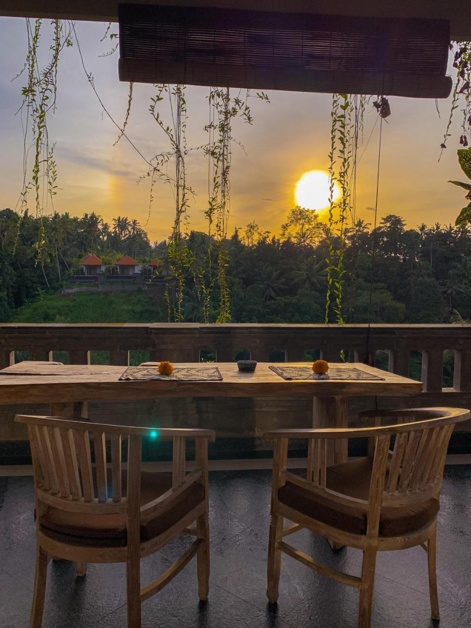 Ubud Paras Villa 2