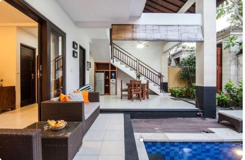 Smv . 4-Br · 4br Pool Prime Area Walk To Beach N Shops Legian