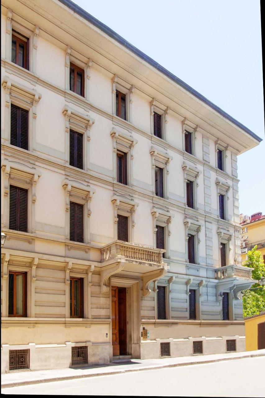 Hotel Joli 2