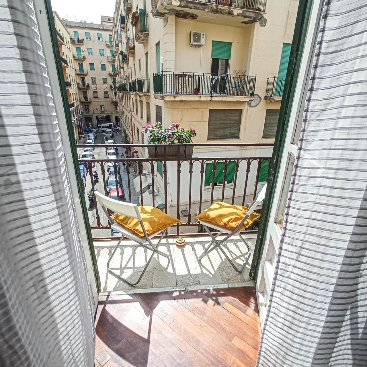 B&B Bandiera 77 1