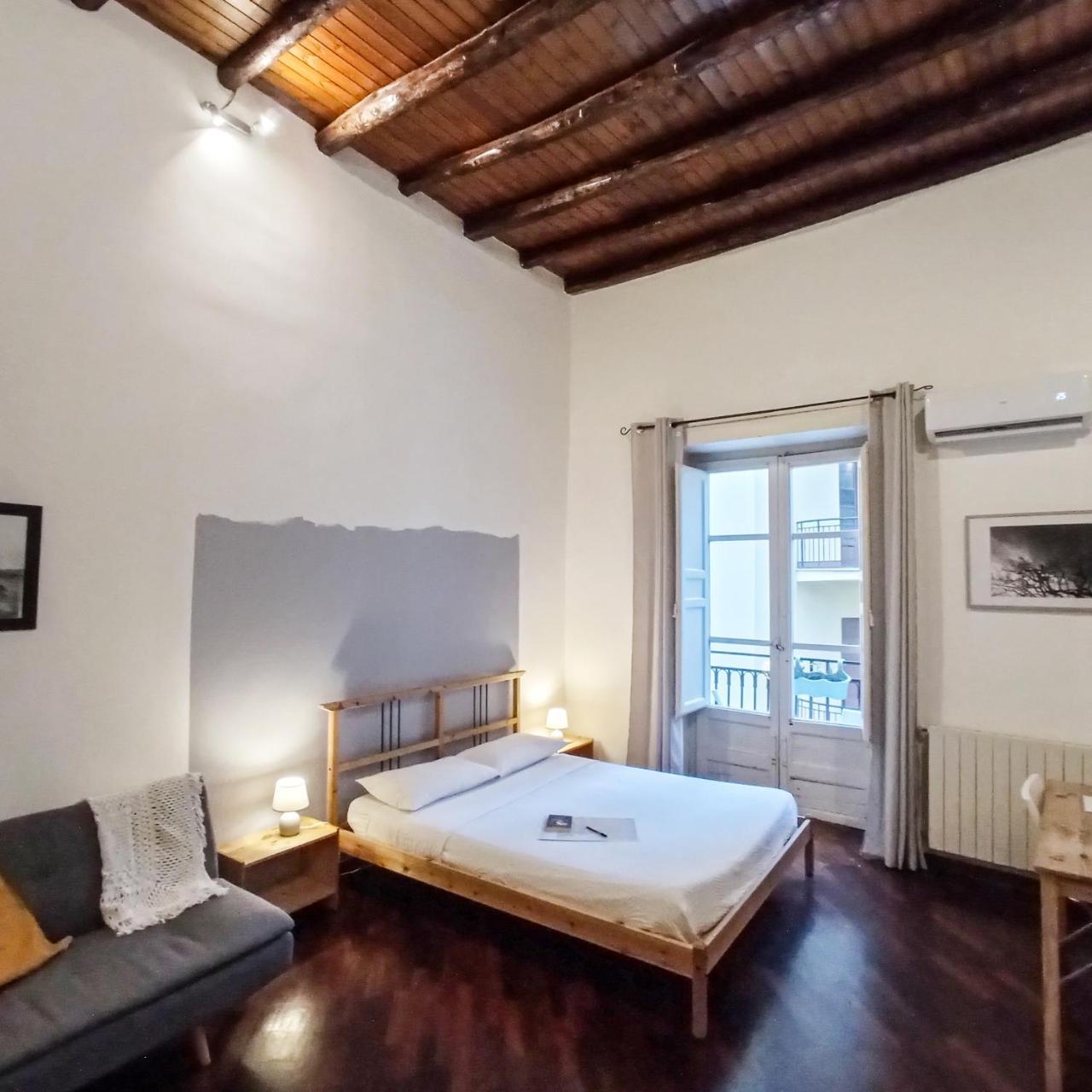 B&B Bandiera 77 2