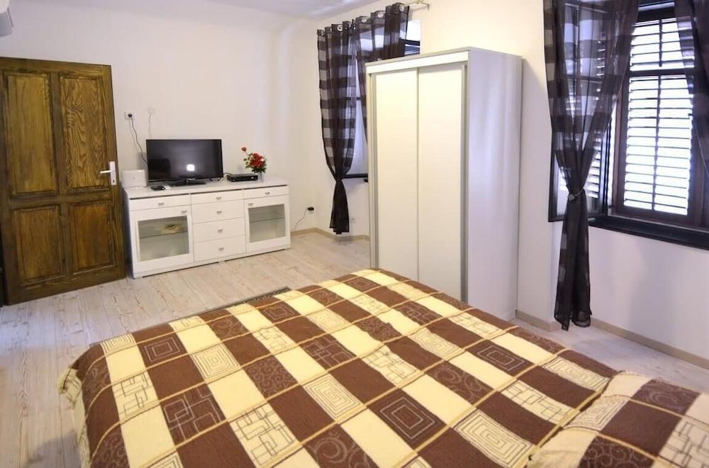 Studio Inn 1