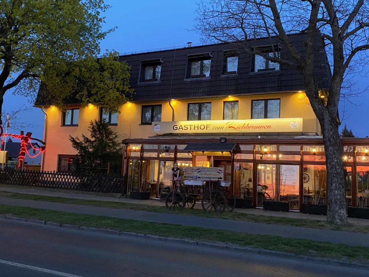 Hotel Und Gasthof Zum Ziehbrunnen