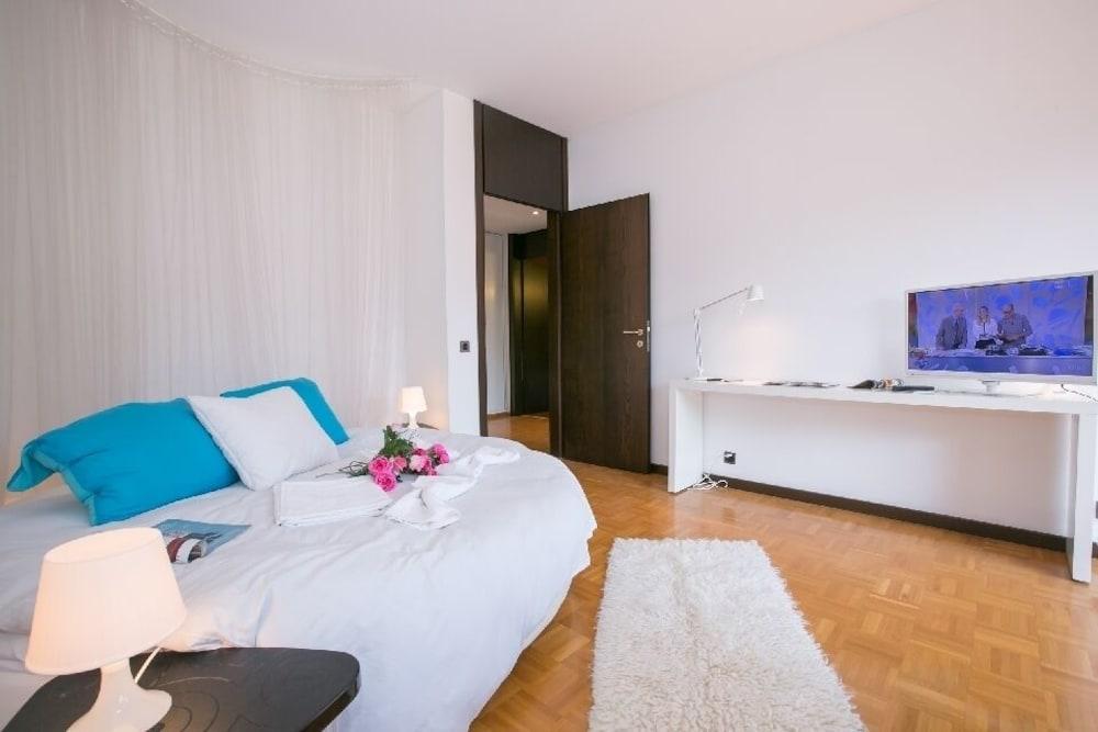 Lugano Luxury 1