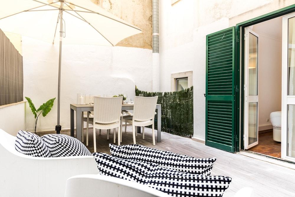 Chiad1 · Duque 53 Amazing Terrace · Netflix · AC