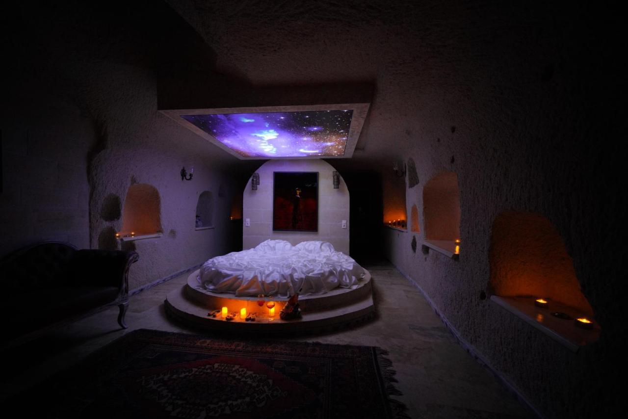 Karlik Cave Suites