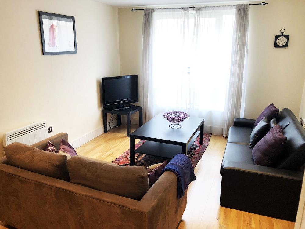 Myshortstay- Cheshire St Brick Lane 1